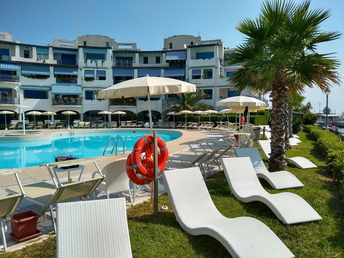 Portoverde Beach Apartments Misano Adriatico Dış mekan fotoğraf